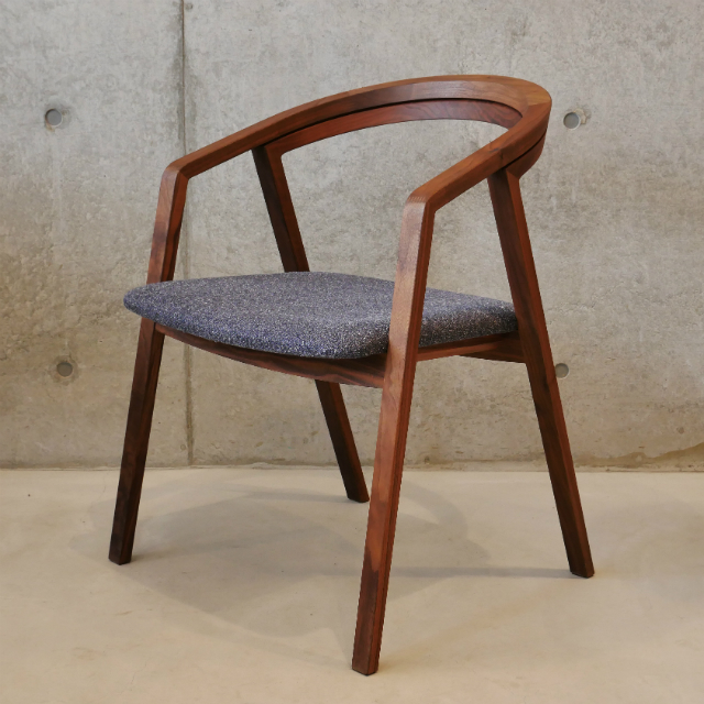 DINING CHAIR