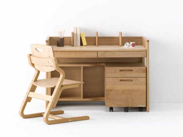 完売間近！　2013木の学習机フェア