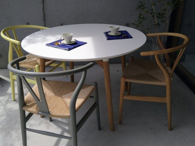CARL HANSEN & SØN 『MODERN TRADITION 2022』 のご案内