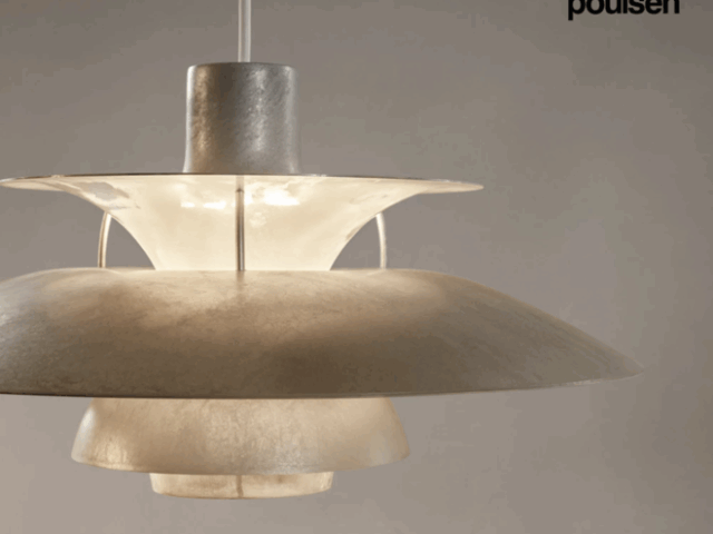 商品入荷のお知らせ【louis poulsen】