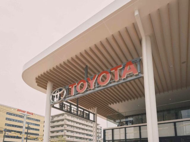 熊本トヨタ 上熊本 2階/テラス